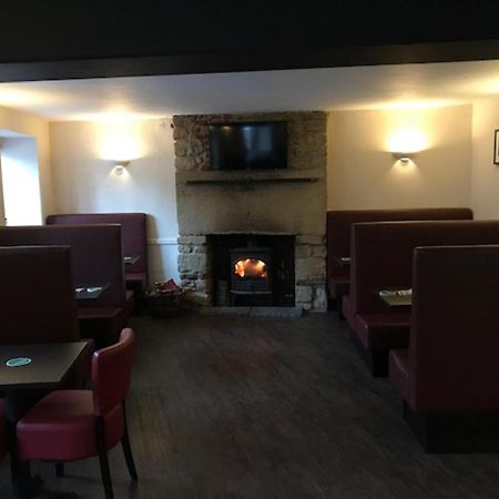 The Britannia Inn Sherborne  Extérieur photo
