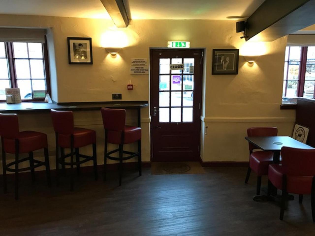 The Britannia Inn Sherborne  Extérieur photo