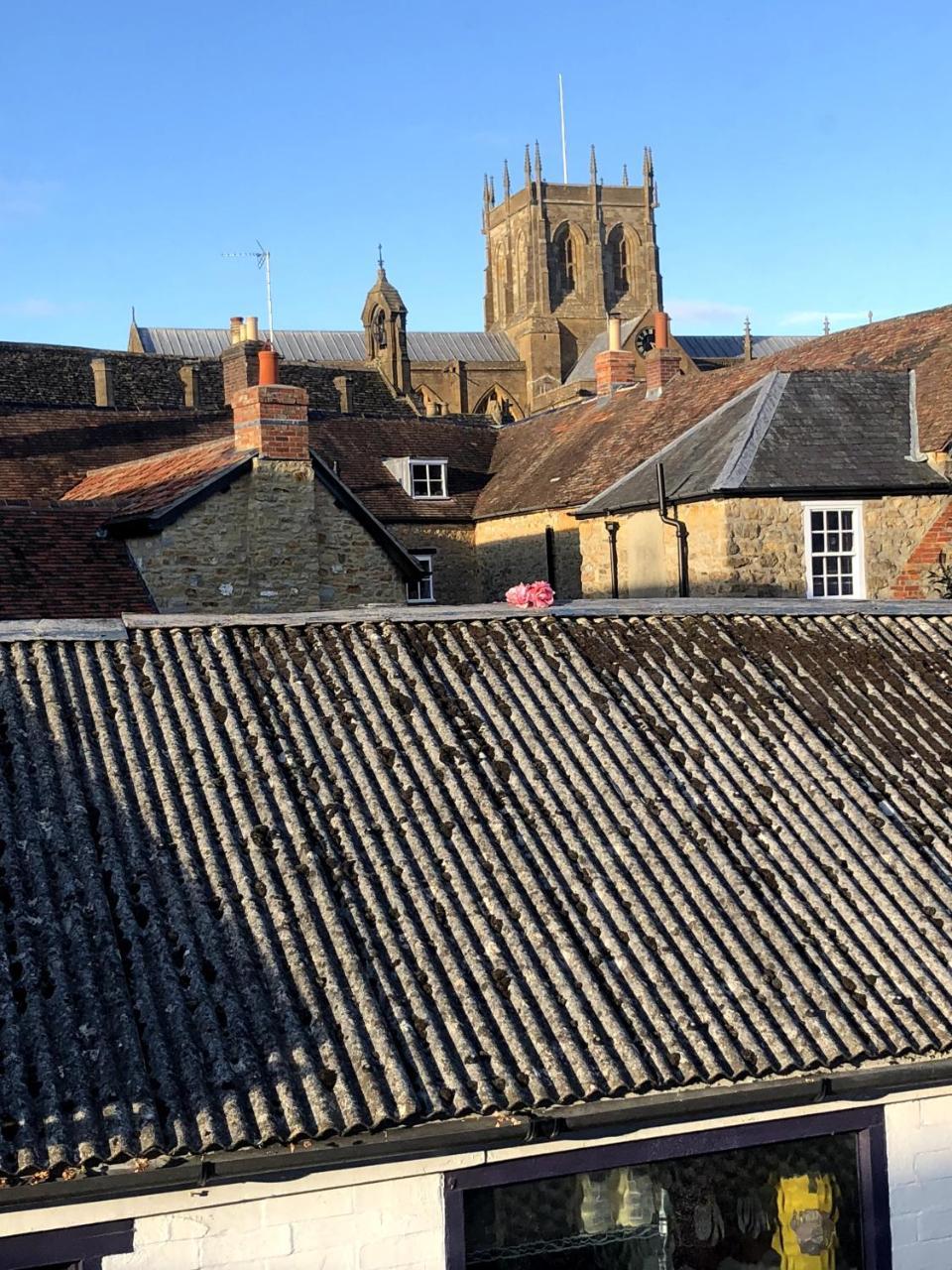 The Britannia Inn Sherborne  Extérieur photo