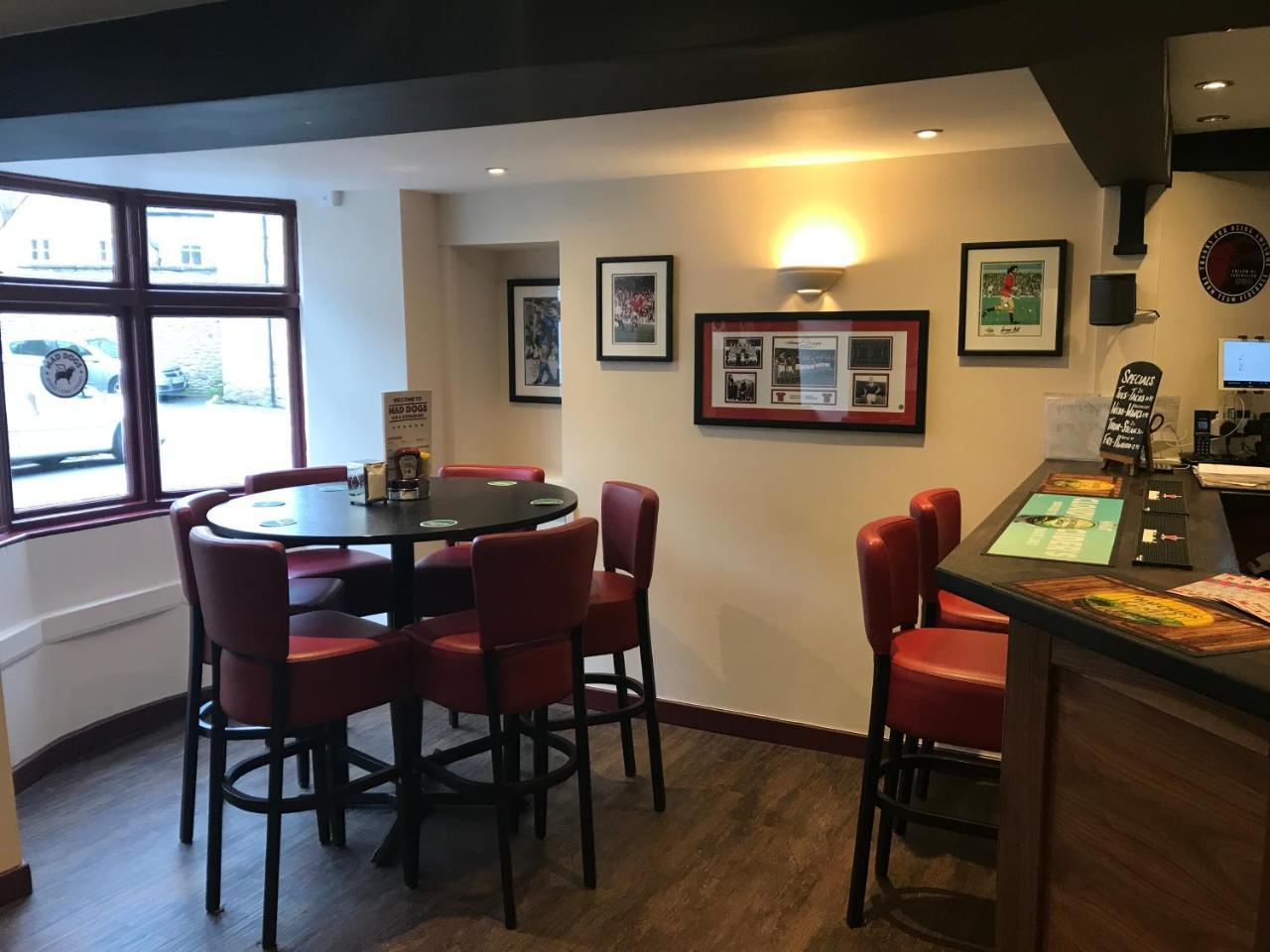 The Britannia Inn Sherborne  Extérieur photo